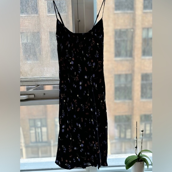 SOLD Wilfred midi dress - Picture 6 of 7